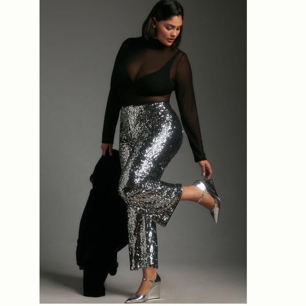 NWT The Colette Cropped Wide-Leg Sequin Pants